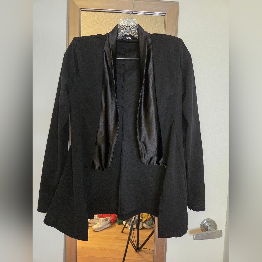 Black Women's Blazer Pantsuit